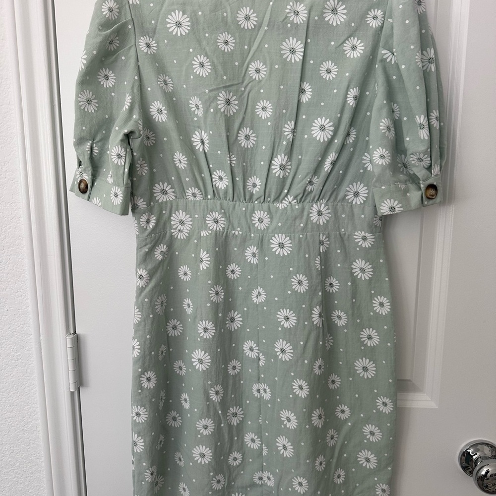 Ruby Sees Button-Down Daisy Polka Dot Dress - Picture 3 of 3